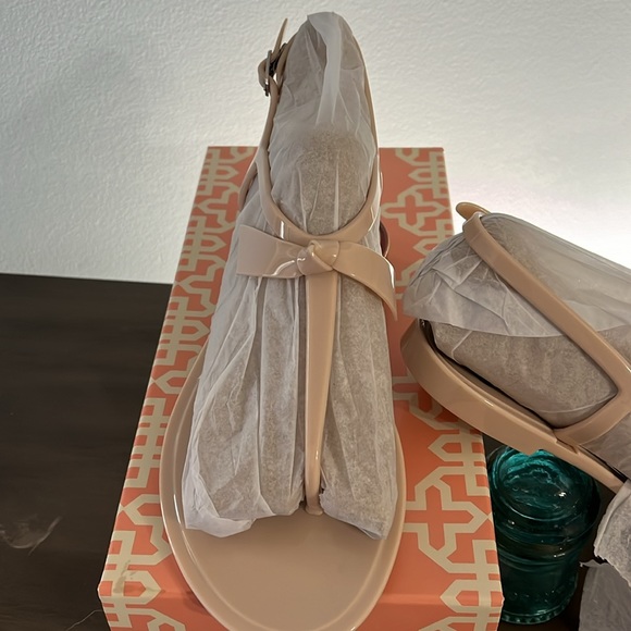 Sandals - Picture 2 of 6